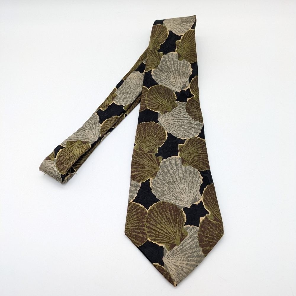 Vintage Swing Green Black Seashell Silk Tie